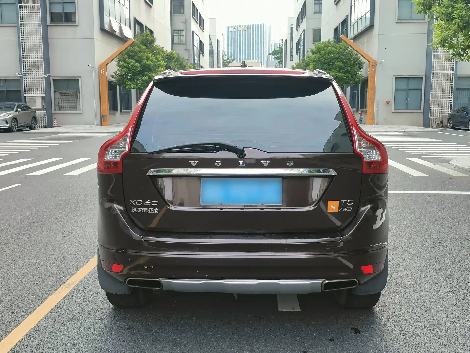 Фото 5 - Volvo XC60