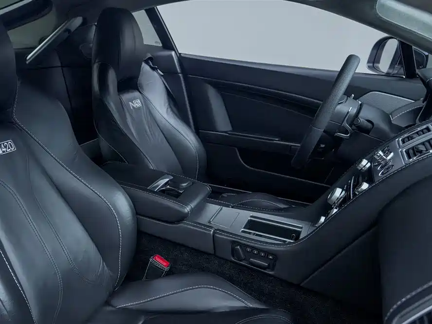 Aston Martin V8 Vantage 2011 2011 4.7L Sportshift Coupe