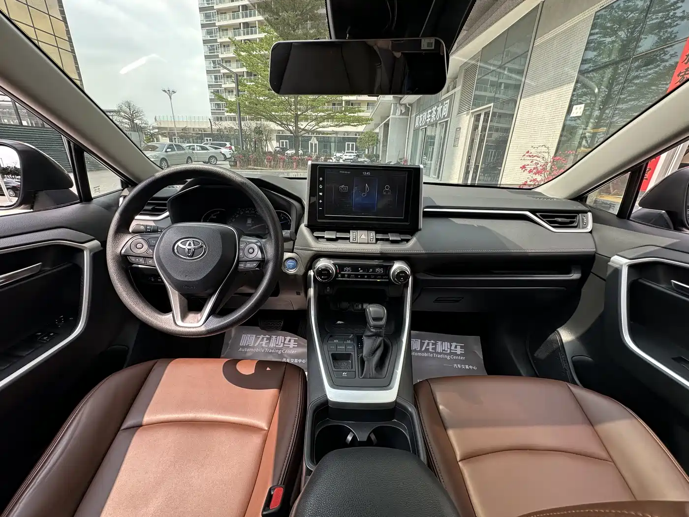 Toyota RAV4 Rongfang 2020 Hybrid 2.5L E-CVT 2WD Elite Edition фото 13