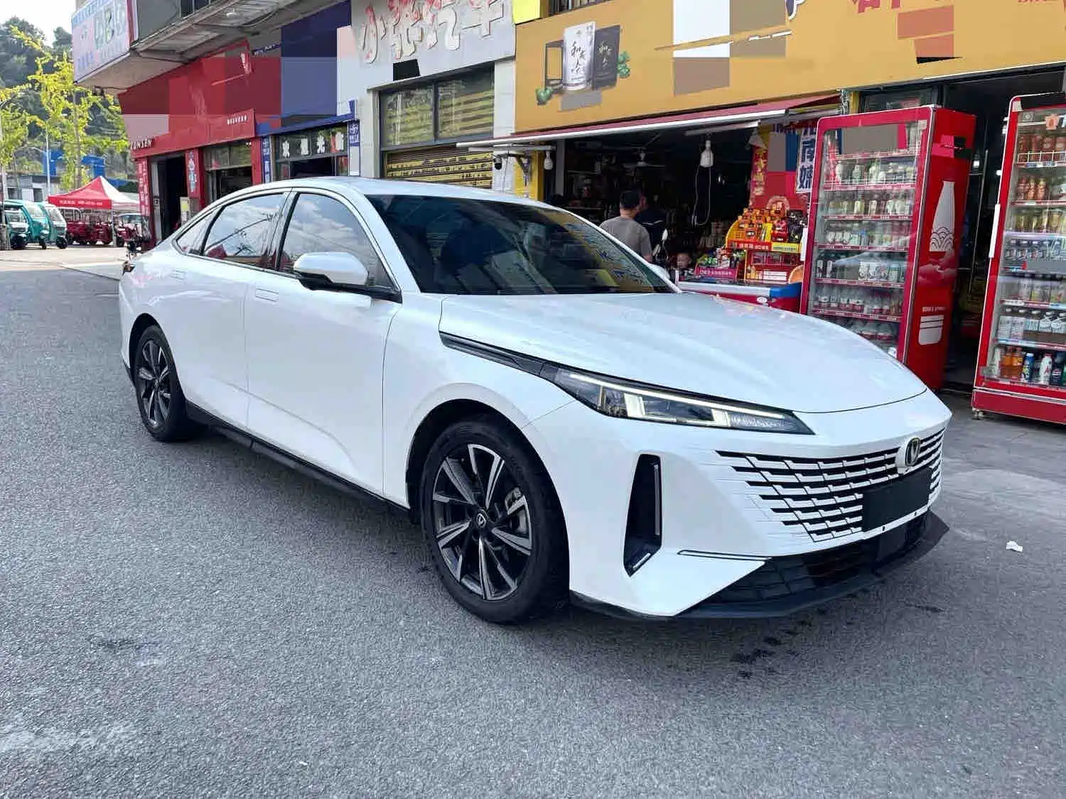 صورة 2 - Changan Yida