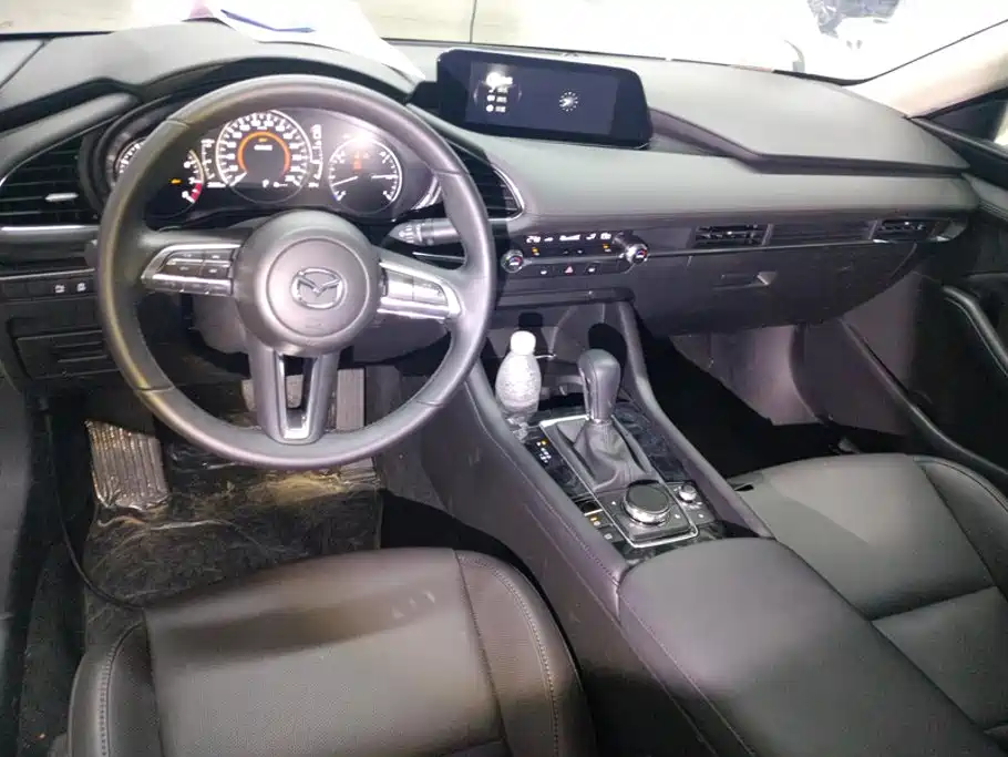 Mazda Mazda3 Axela 2026 2024 2.0L Automatic Premium Wisdom Edition