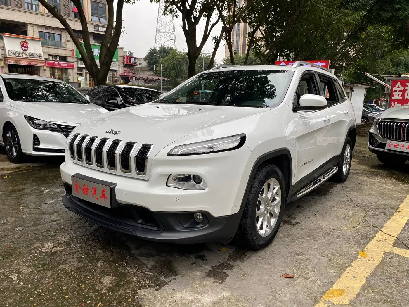Jeep Cherokee 2016 — пригон из Китая