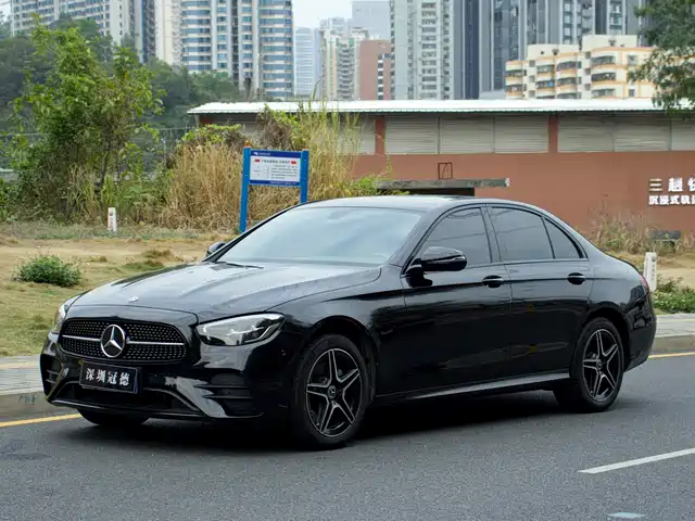MERCEDES-BENZ E CLASS