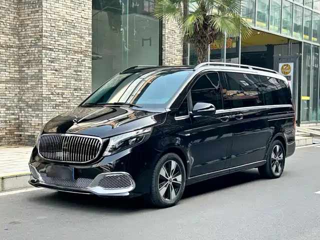Mercedes-Benz V-Class 2023