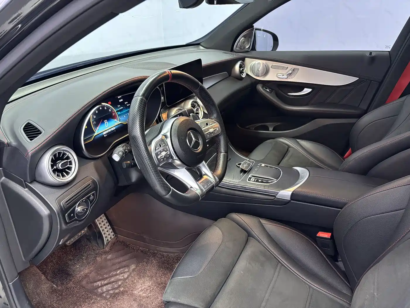 Mercedes-Benz GLC AMG 2022 AMG GLC 43 4MATIC фото 12