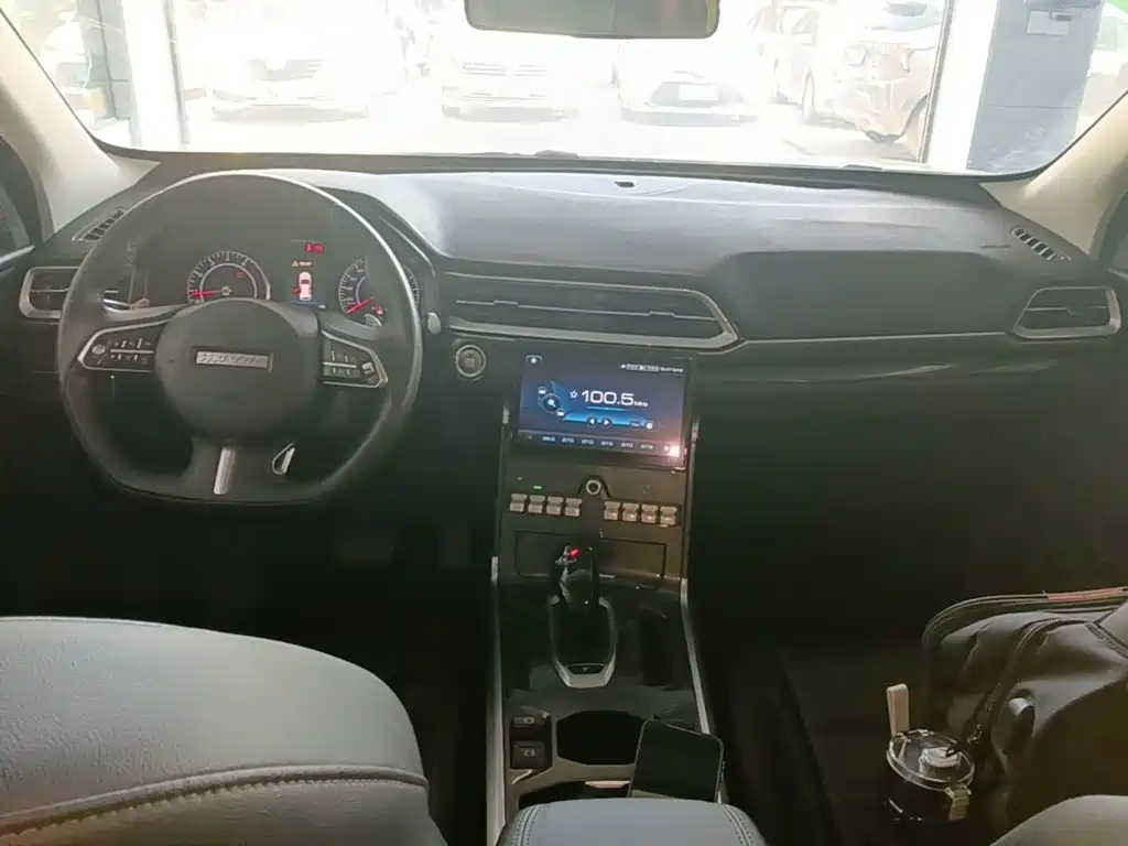 Фото 10 - Haval F5