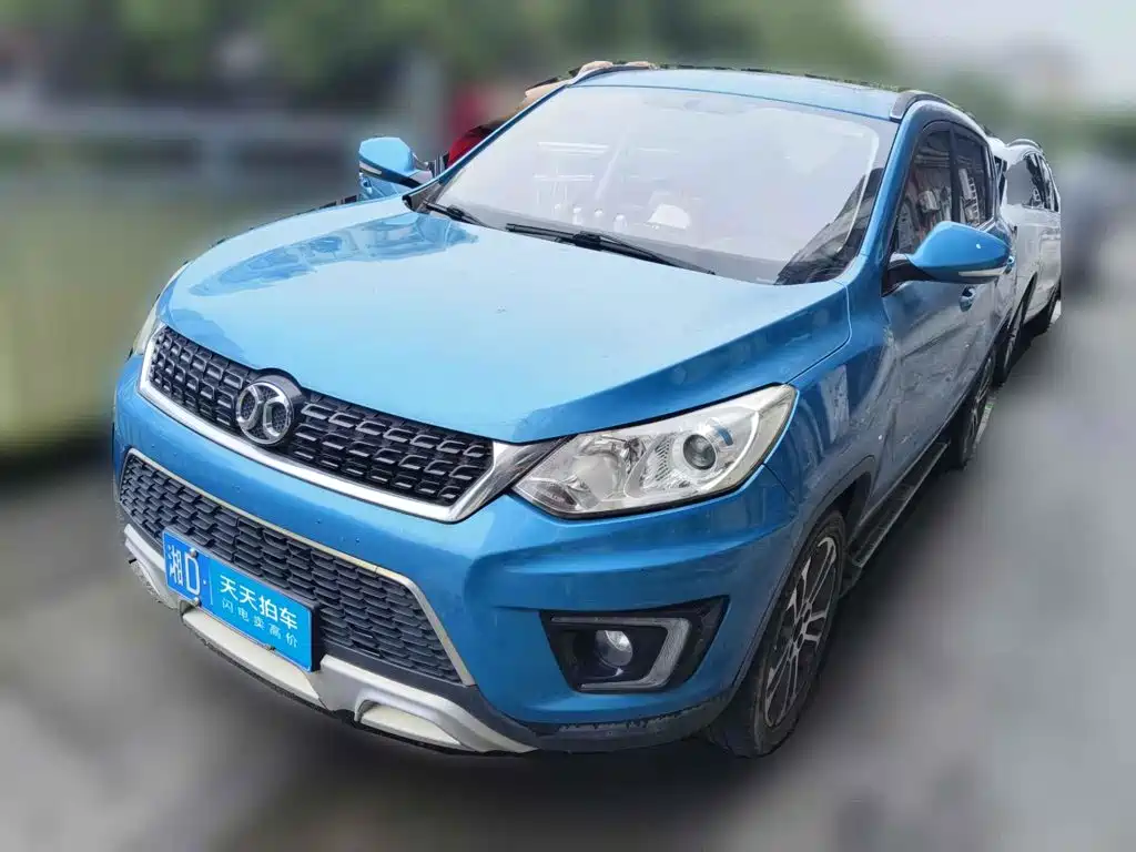 BAIC Senova X35 2016 — пригон из Китая