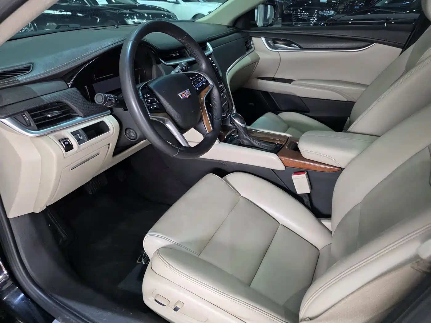 Cadillac XTS 2018 28T Technology фото 6