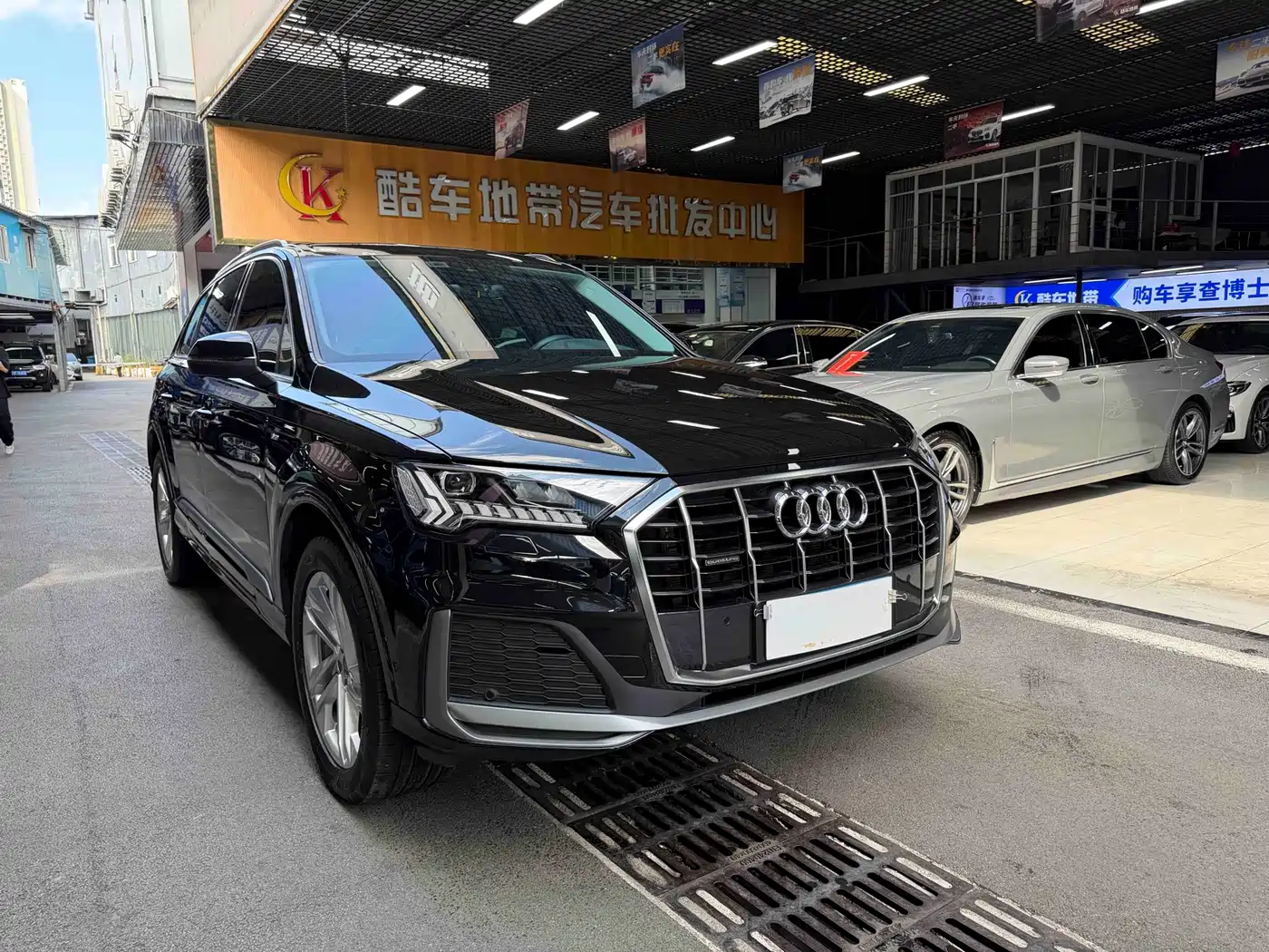 Audi Q7 2024 2024 45 TFSI quattro S line Sport