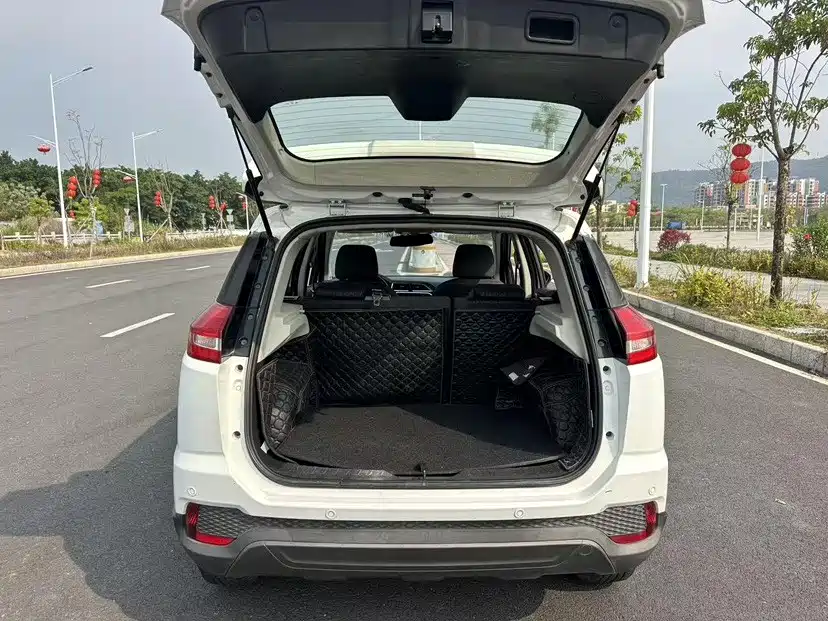 Haima S5 Youth Edition 2018 2018 1.6L CVT Luxury