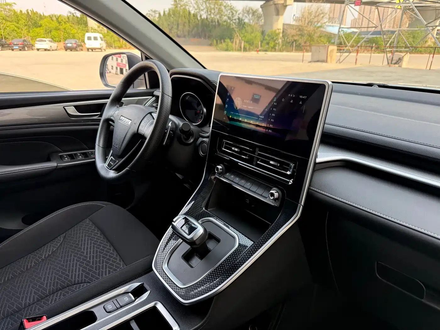Haval M6 2023 PLUS 1.5T DCT Elite Smart Connect фото 9