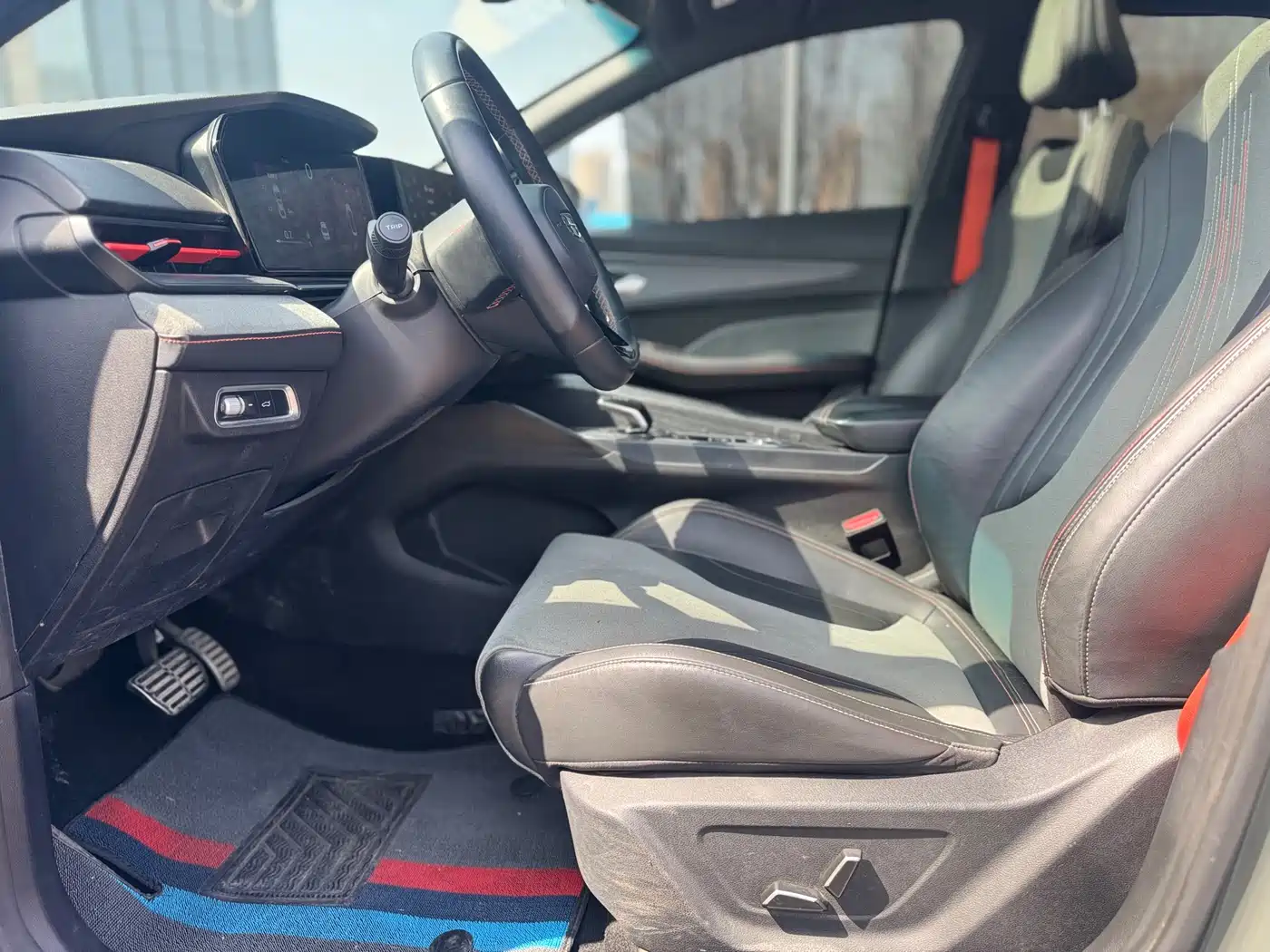 GEELY AUTOMOBILE BINRUI