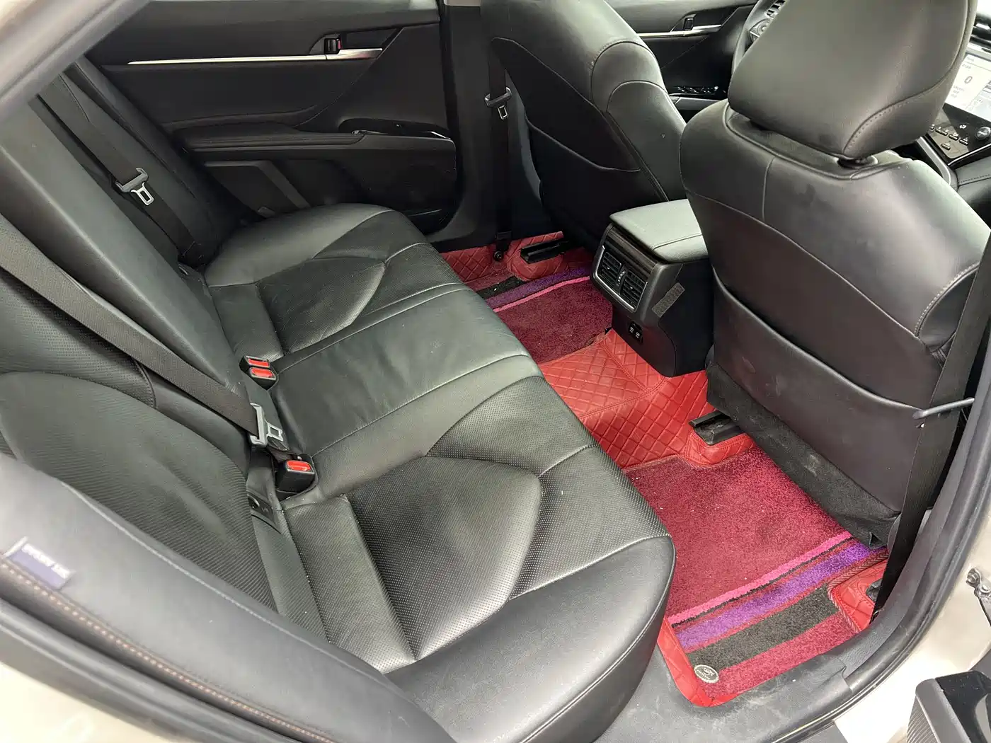 Toyota Camry 2018 2.5Q Flagship Edition фото 20