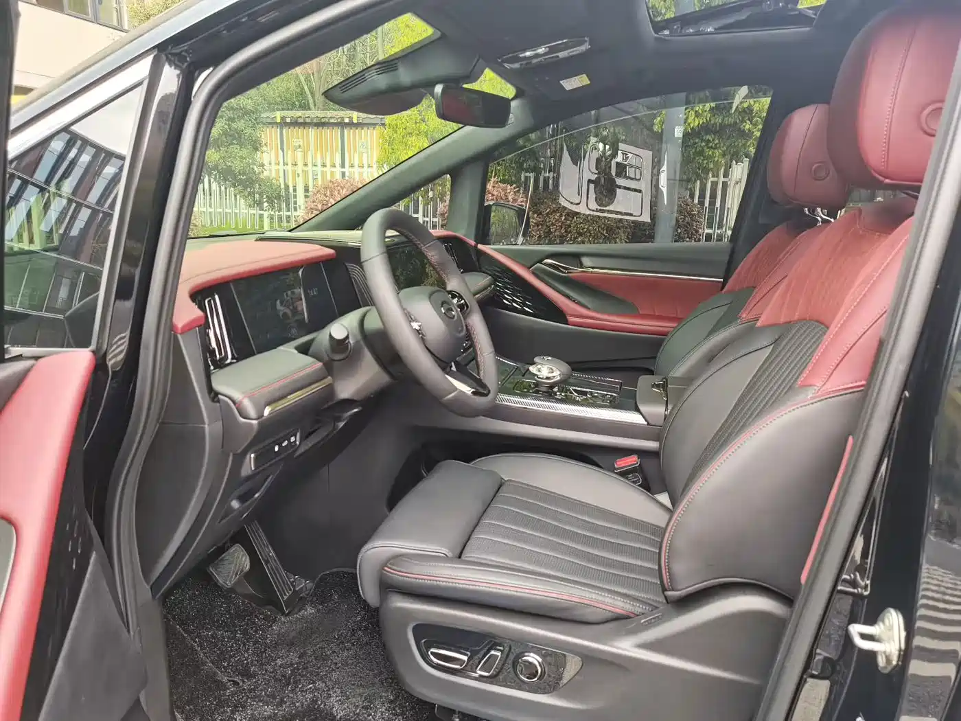 GAC Trumpchi Trumpchi M8 2025 2025 Model Master Series Super Hybrid Edition