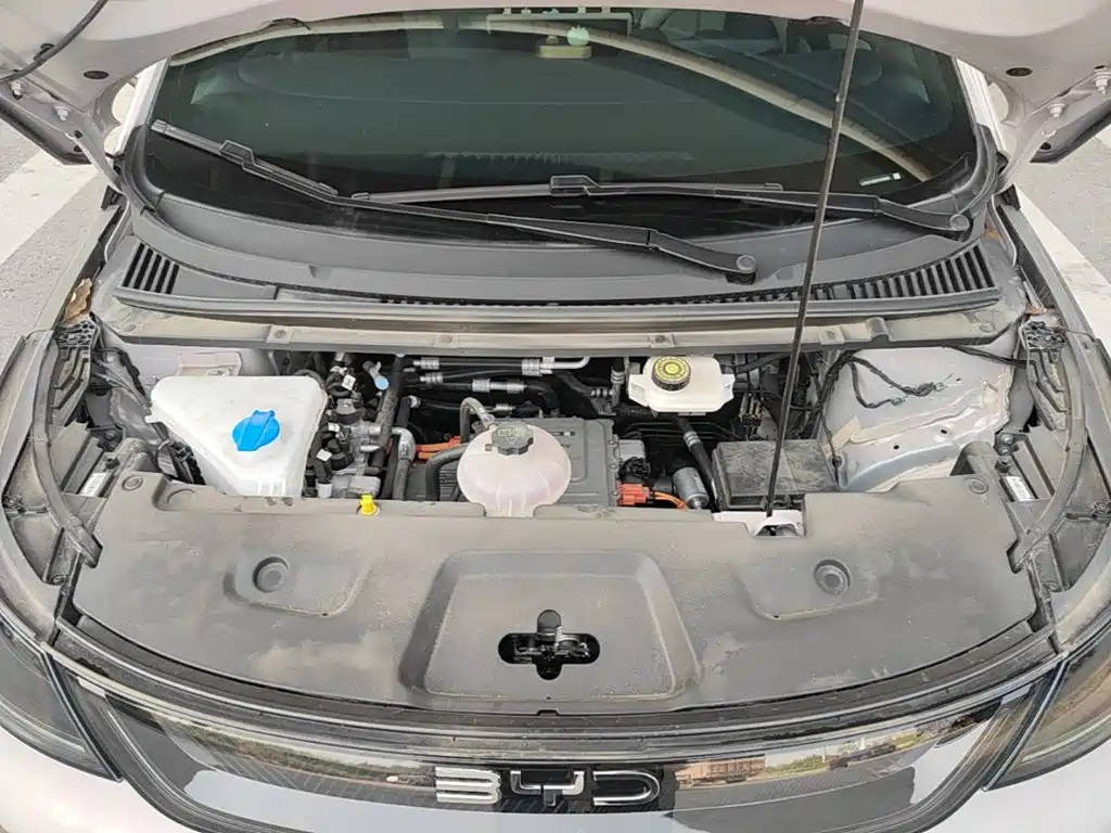 Фото 20 - BYD Dolphin