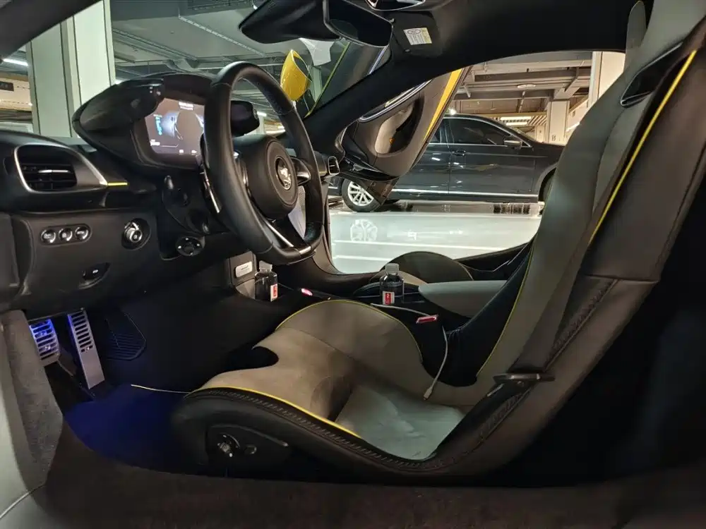 McLaren Artura 2025 2025 3.0T Hybrid Coupe