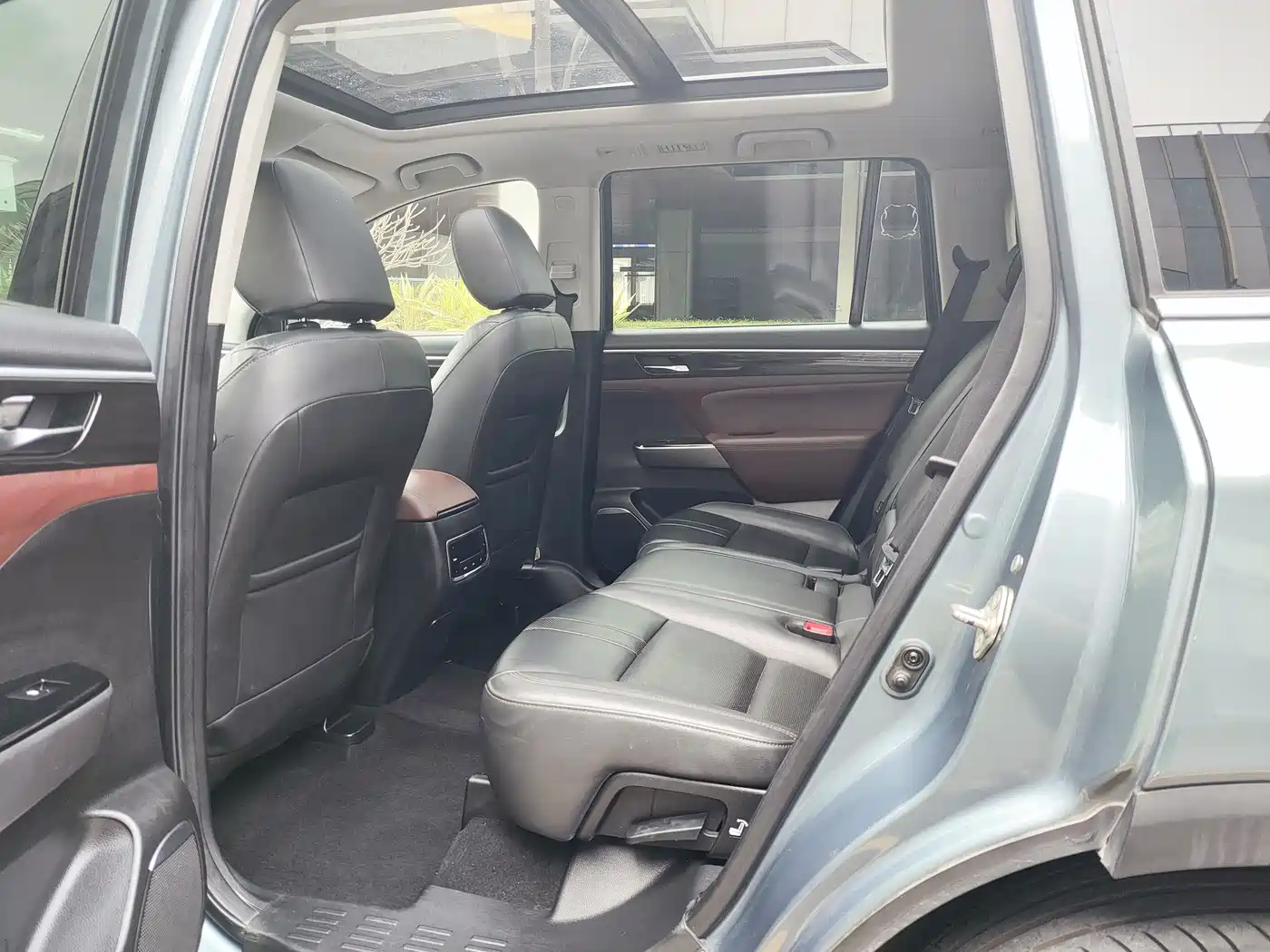 GAC Trumpchi Trumpchi GS8 2017 320T 2WD Luxury Smart Connect (7-seater) фото 10