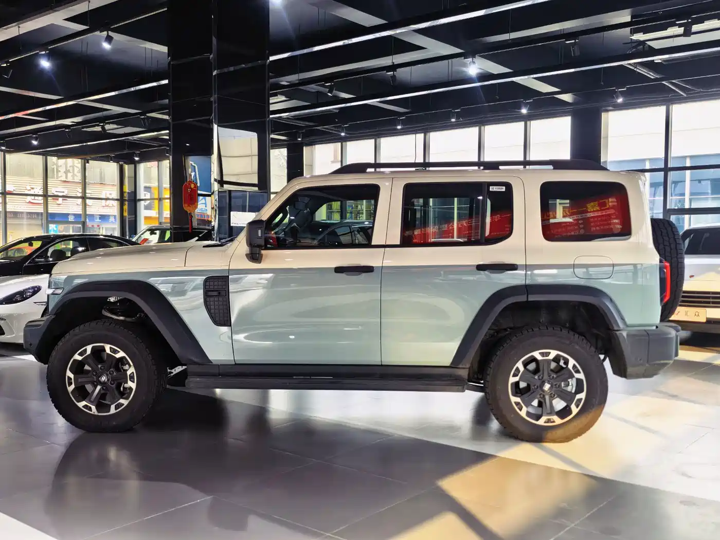 Tank 300L New Energy 2026