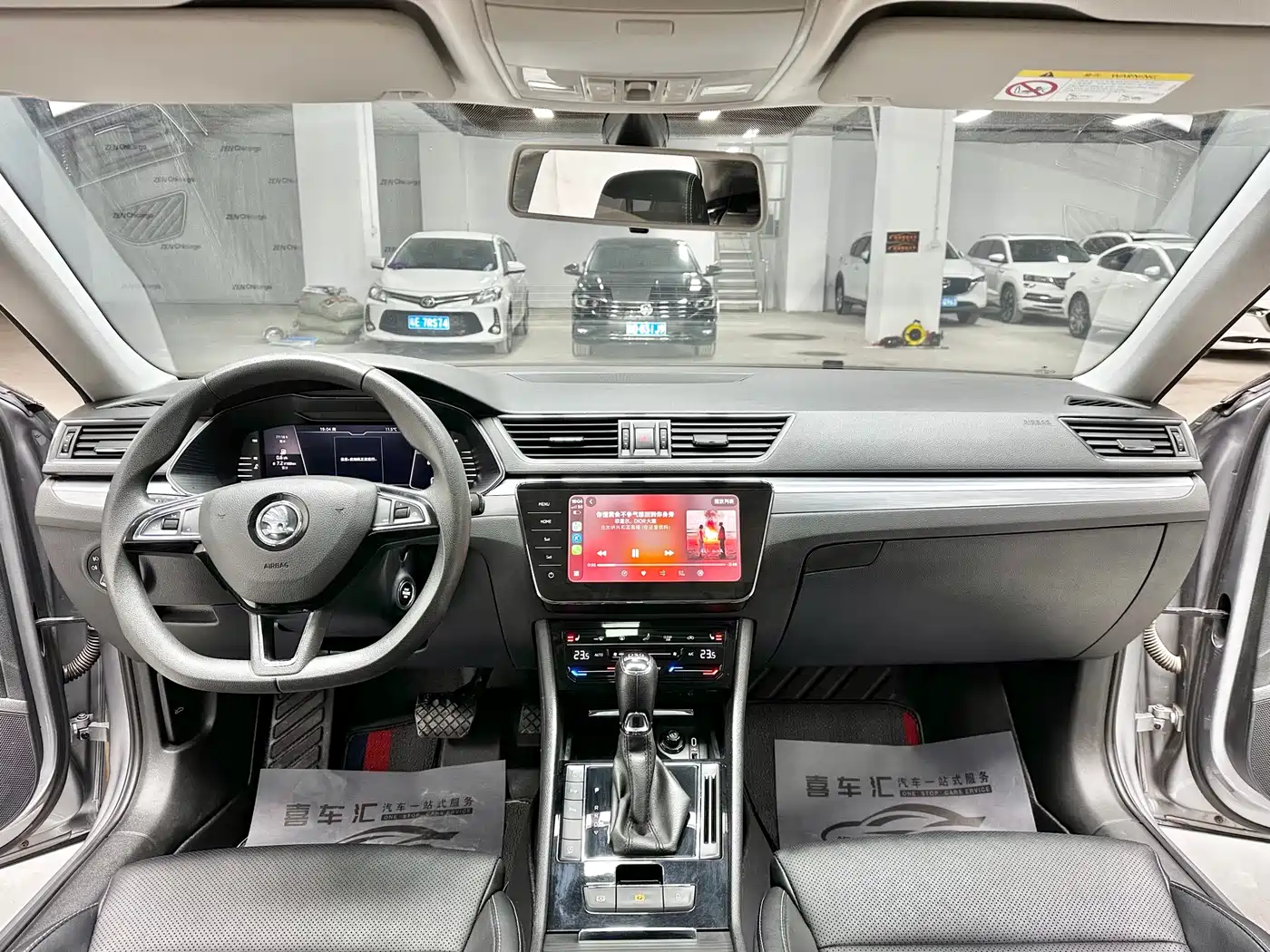 Škoda Superb 2022 TSI280 DSG Premium Edition фото 12