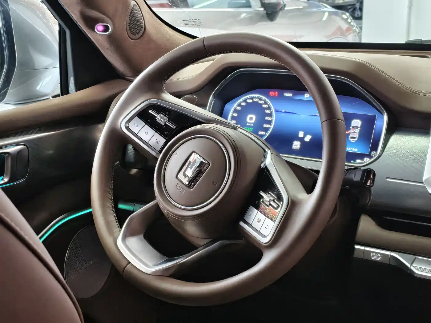 TANK TANK 700 NEW ENERGY