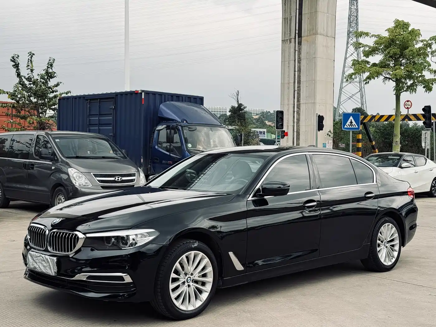 BMW 5 Series 2018 Facelift 530Li Leading Luxury Package