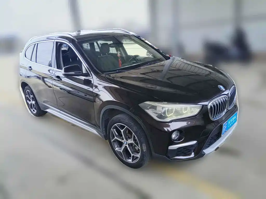 Фото 3 - BMW X1