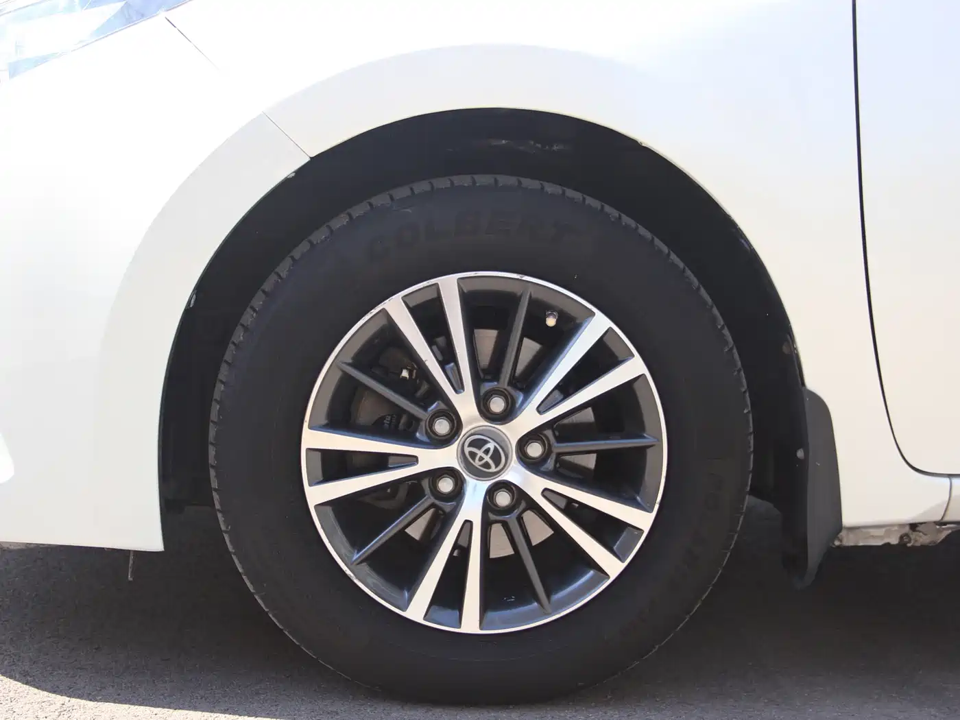 Toyota Levin 2016 1.6G CVT Elite Edition фото 11