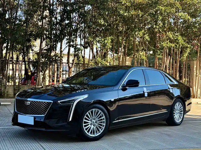 CADILLAC CT6