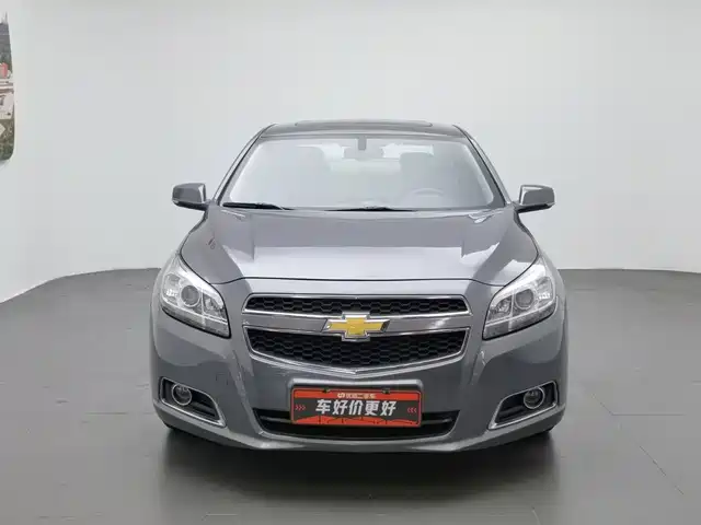 Chevrolet Malibu 2013 2.0L Automatic Luxury Edition — фото 3
