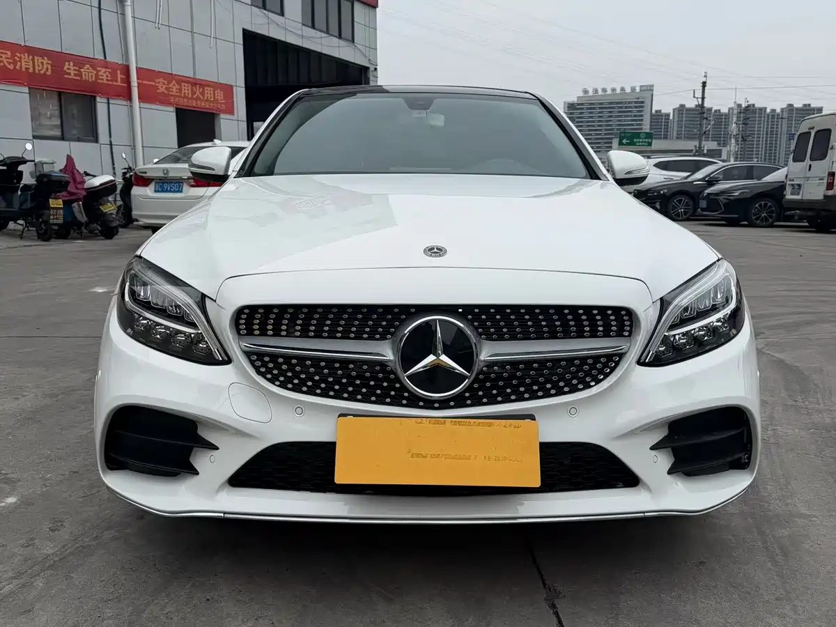 Mercedes-Benz C-Class 2020 C 260 L Sport фото 2
