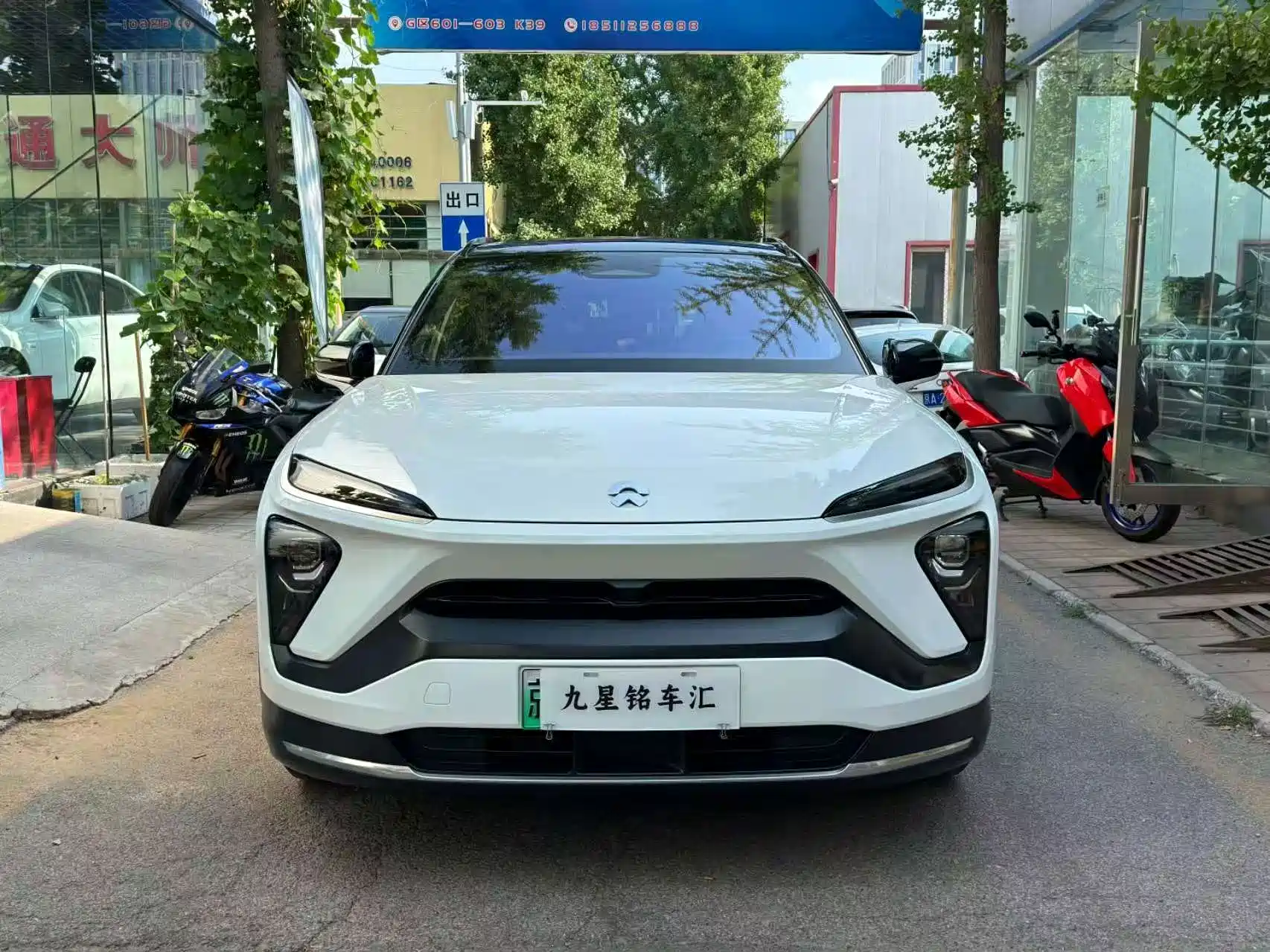 Фото 2 - NIO ES6