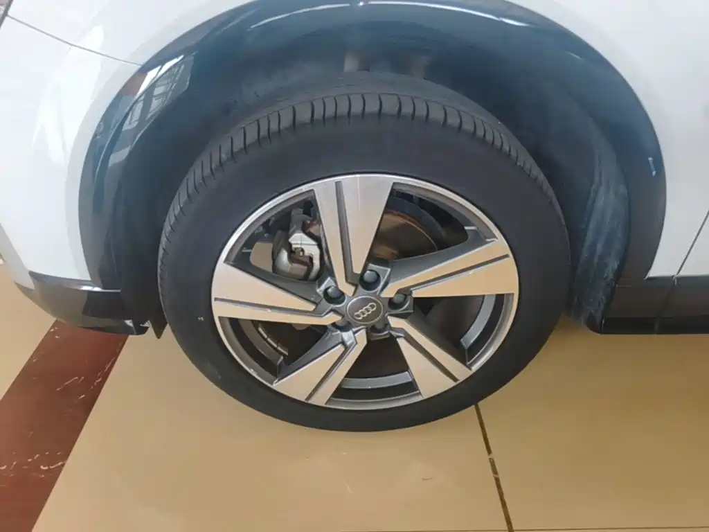 Audi Q2L 2019 2018 35 TFSI Fashion Dynamic China VI