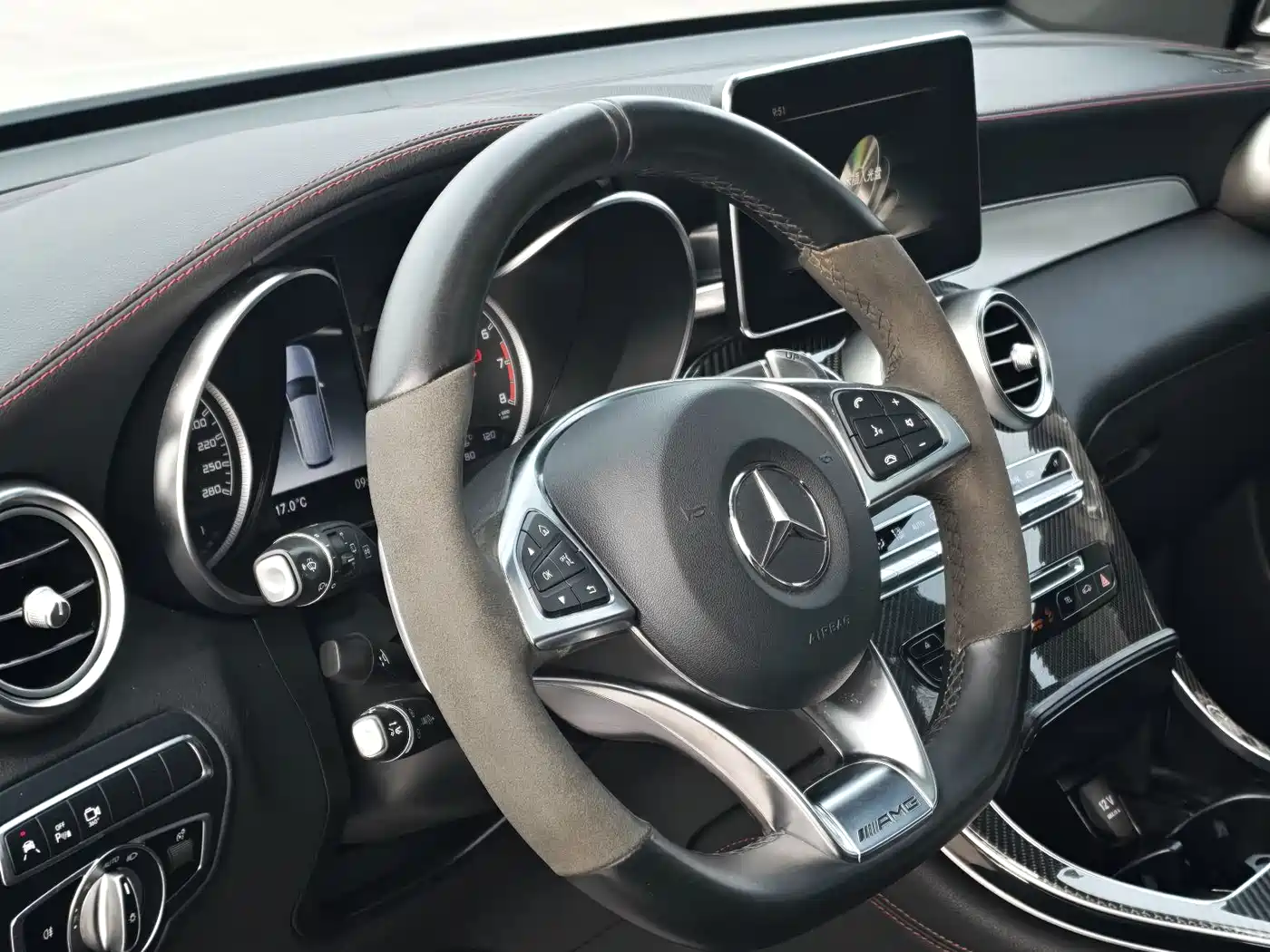 Mercedes-Benz GLC AMG 2017 AMG GLC 43 4MATIC фото 11