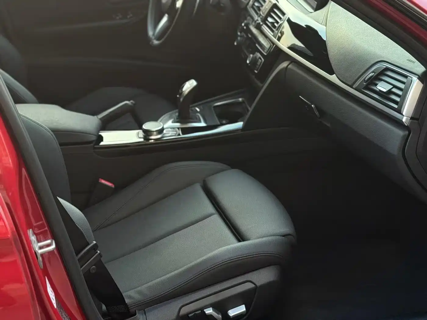 BMW 3 Series 2018 320Li Leading M Sport Package фото 11