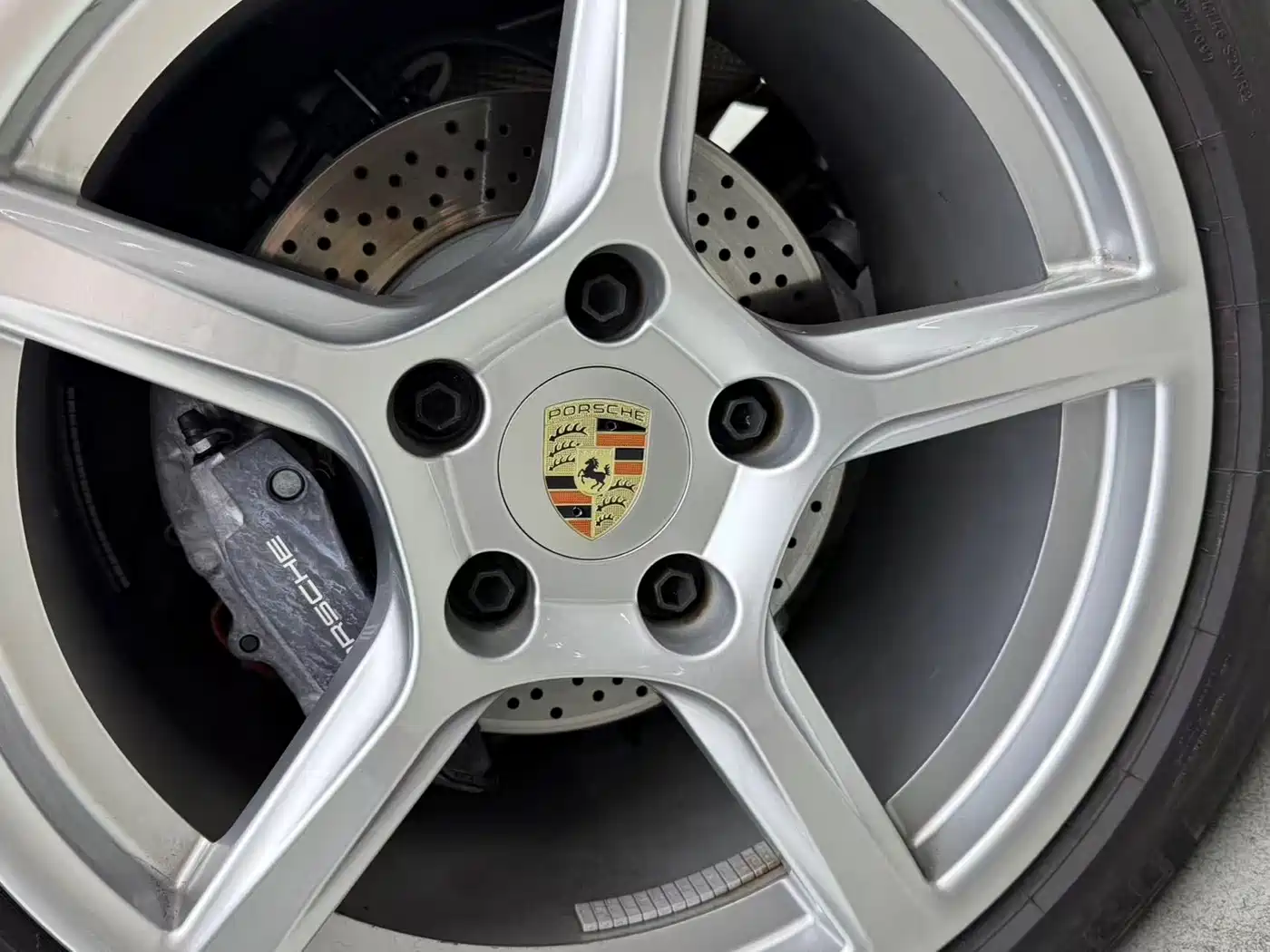 Porsche 718 2022 Boxster 2.0T фото 8