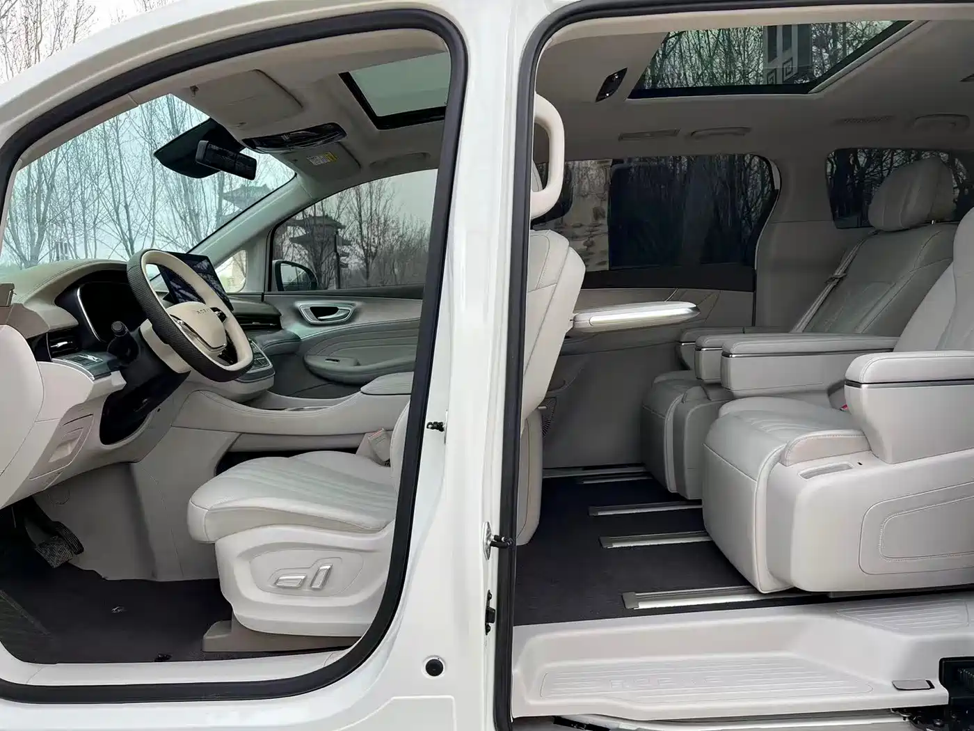 ROEWE IMAX8 NEW ENERGY