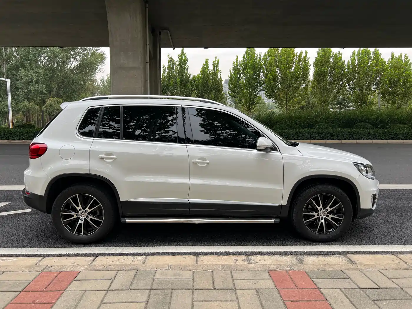Volkswagen Tiguan 2015 1.8TSI Automatic 4WD Highline фото 31