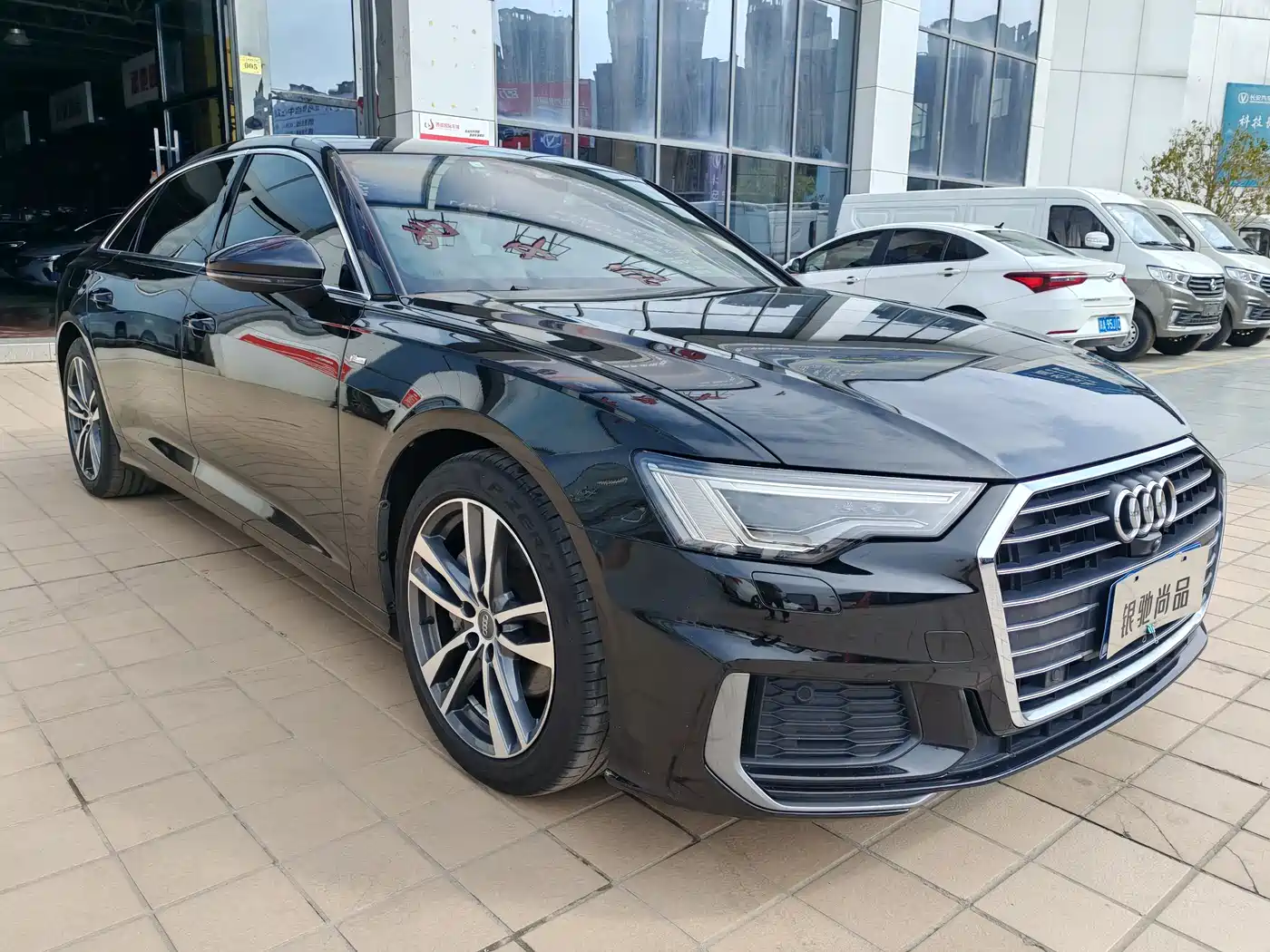 Audi A6L 2021 40 TFSI Luxury Sport фото 2
