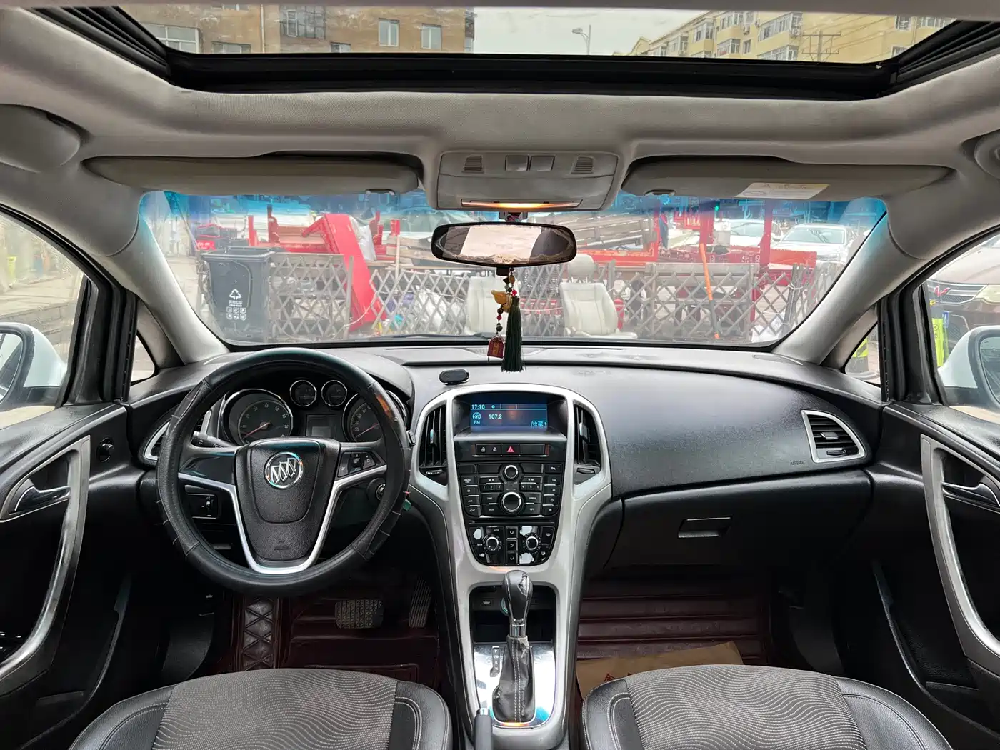 Buick Excelle 2014 XT 1.6L Automatic Fashion фото 7