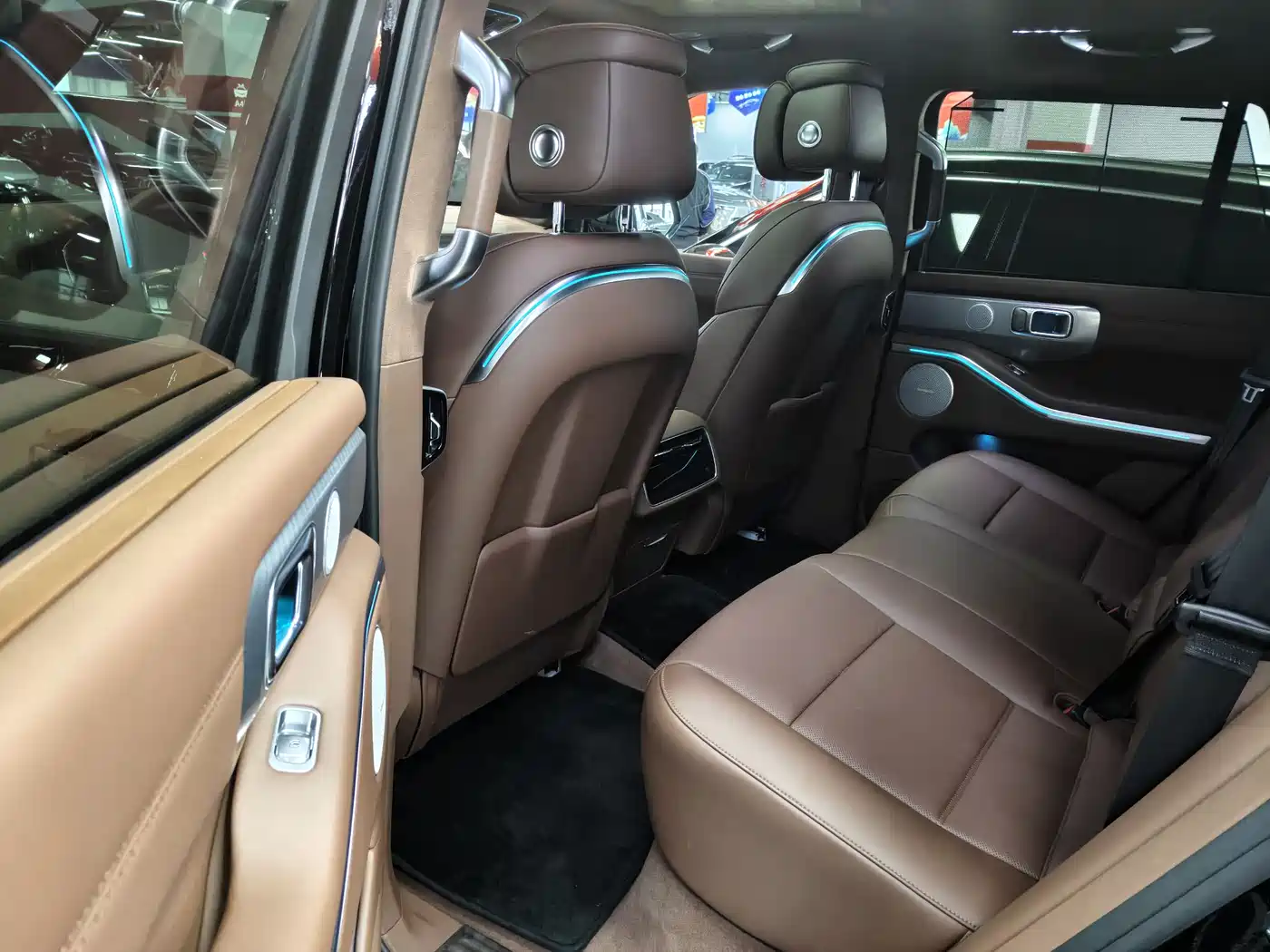 TANK TANK 700 NEW ENERGY