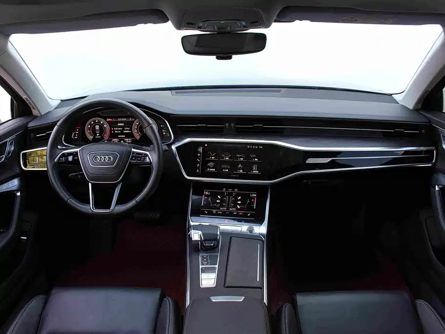 Фото 6 - Audi A6L