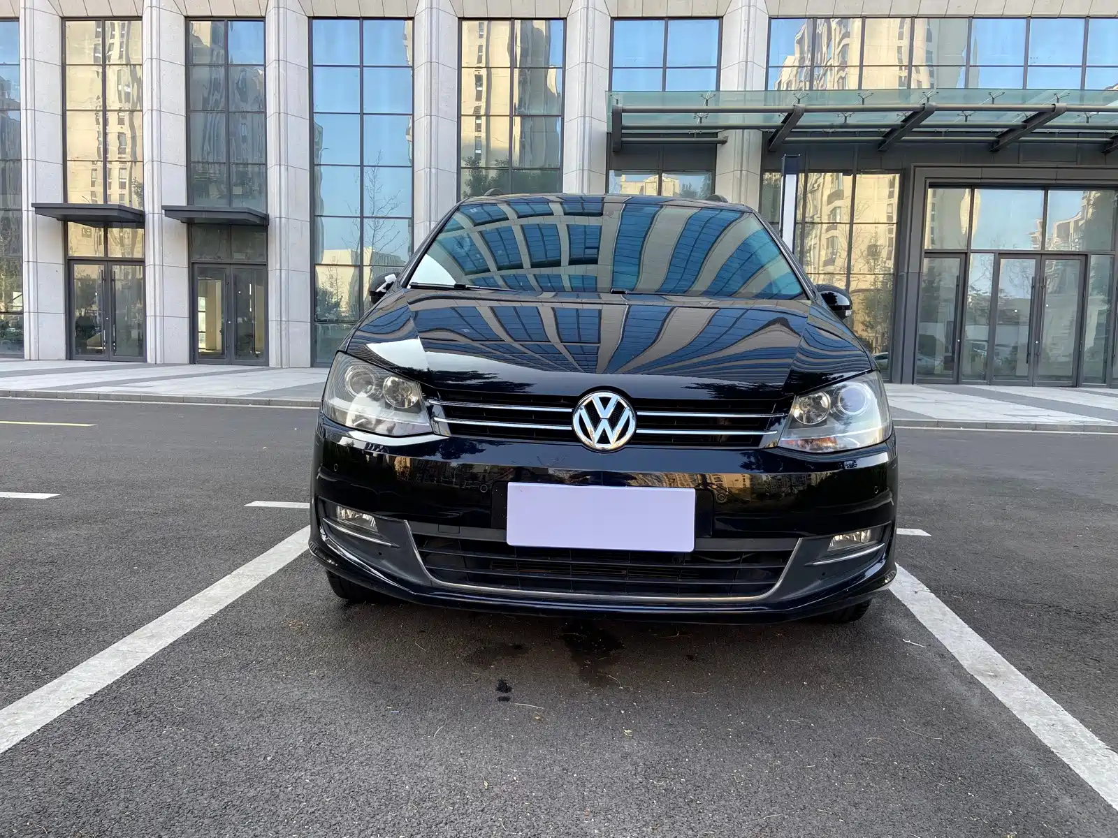 Фото 8 - Volkswagen Sharan