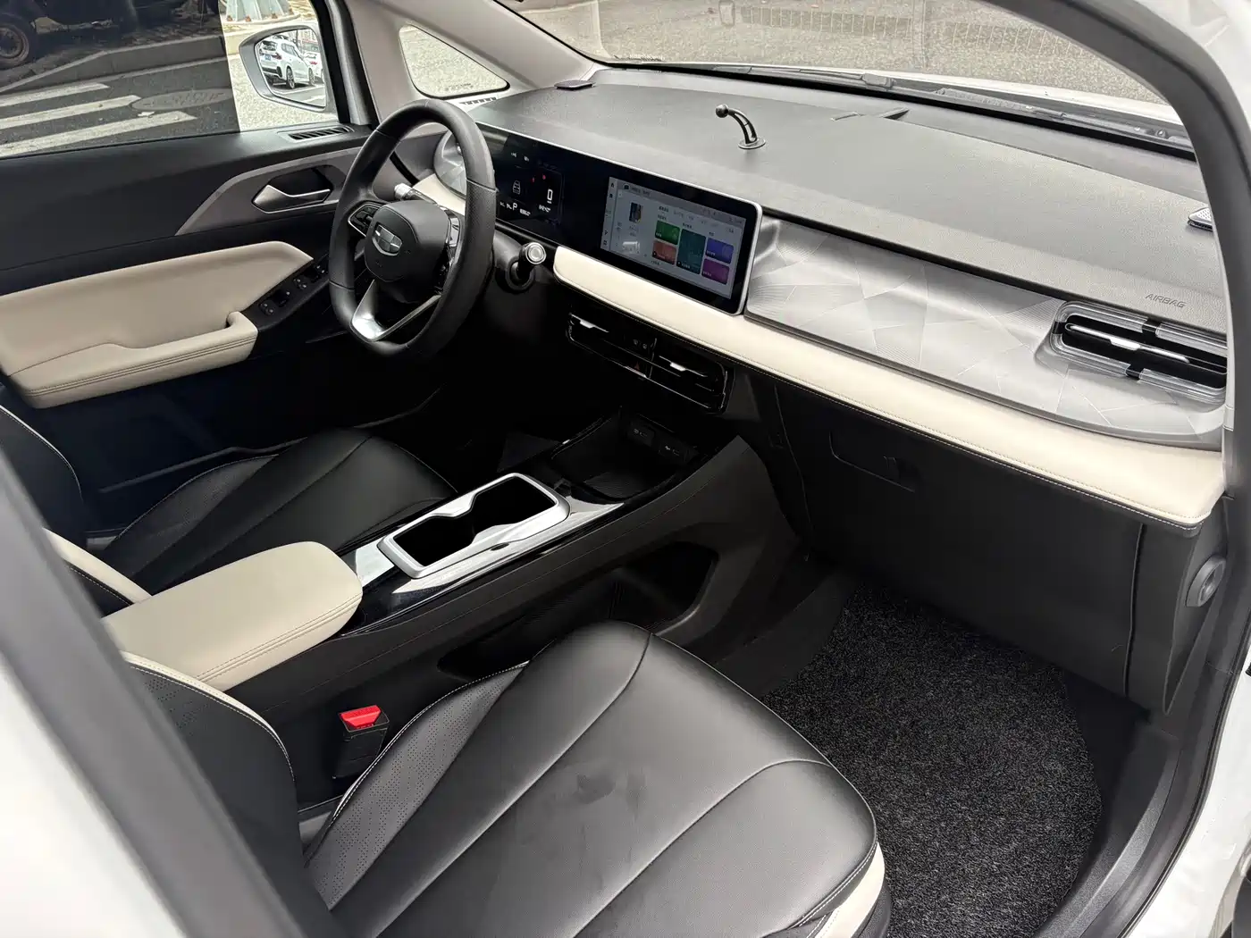 Geely Geometry E Firefly 2024 2024 Model 301km Starlight