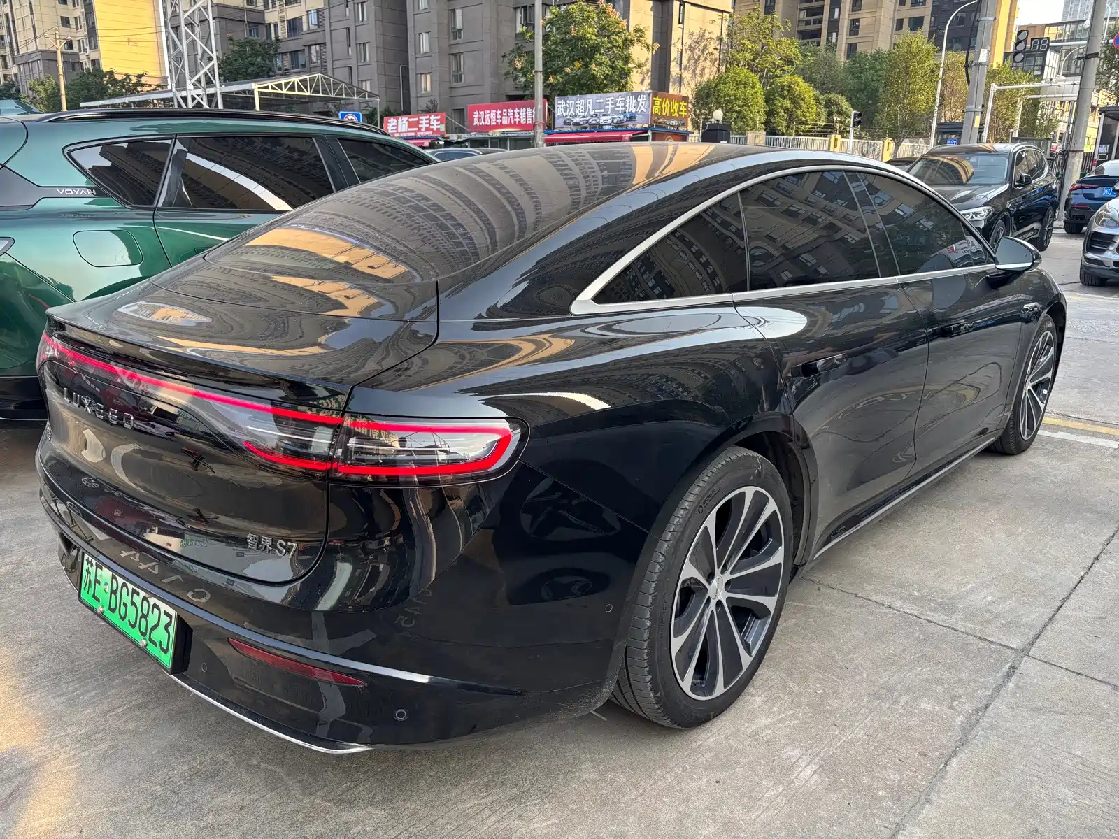 Фото 7 - Zhijie S7