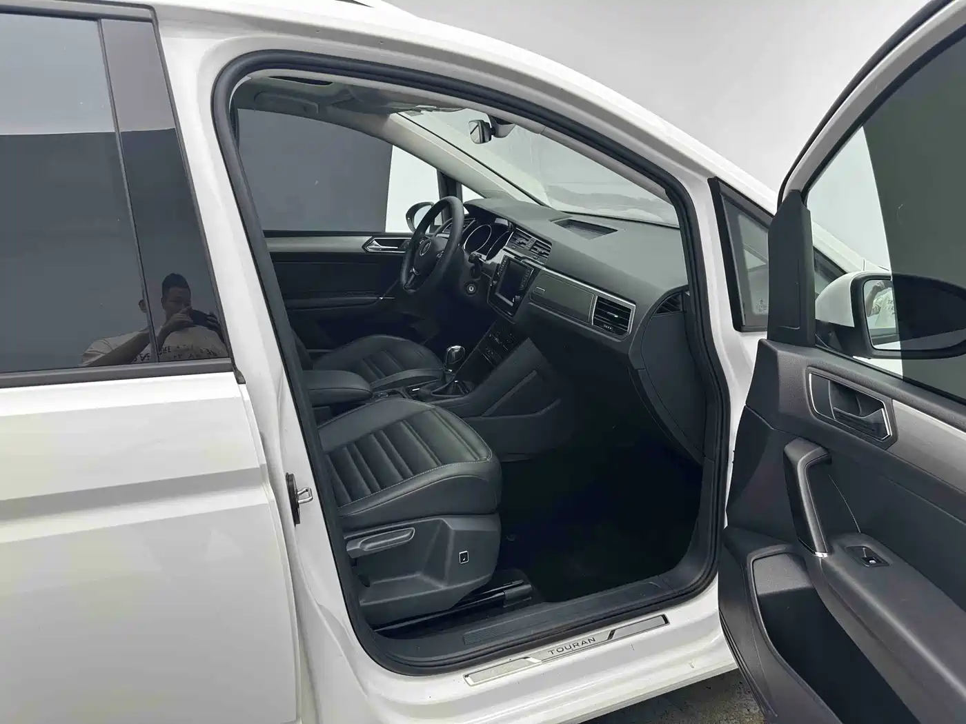 Volkswagen Touran 2023 2021 Touran L 280TSI DSG Comfort Edition 7-seater