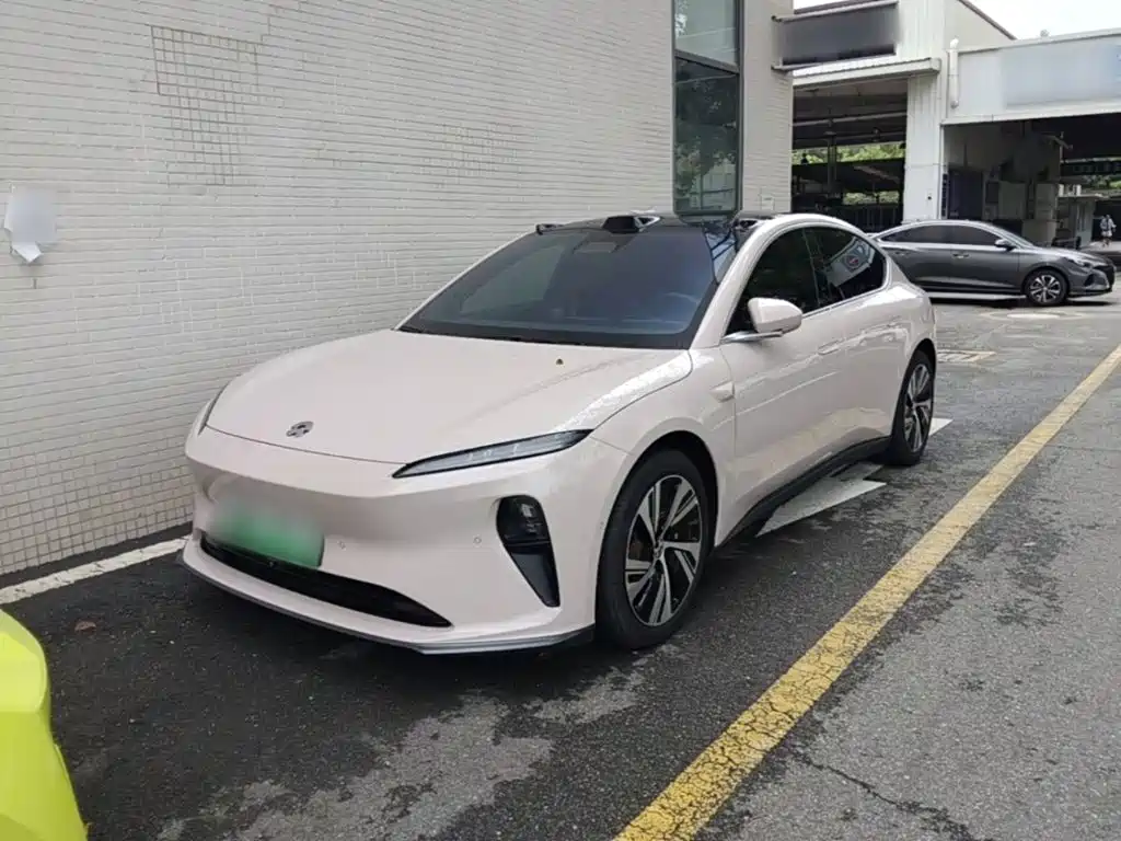 NIO ET5 2024