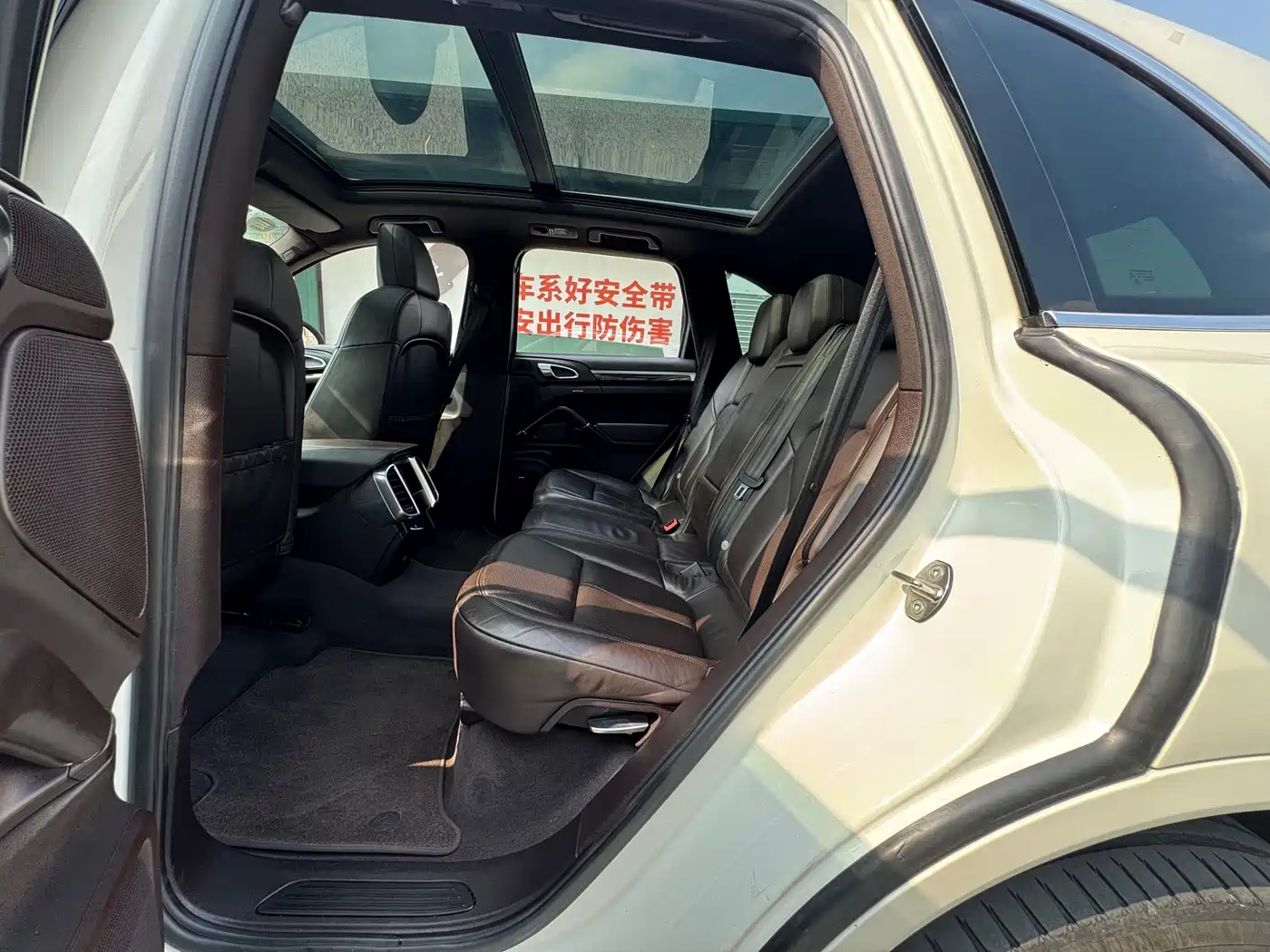 Porsche Cayenne 2011 Cayenne 3.0T фото 53