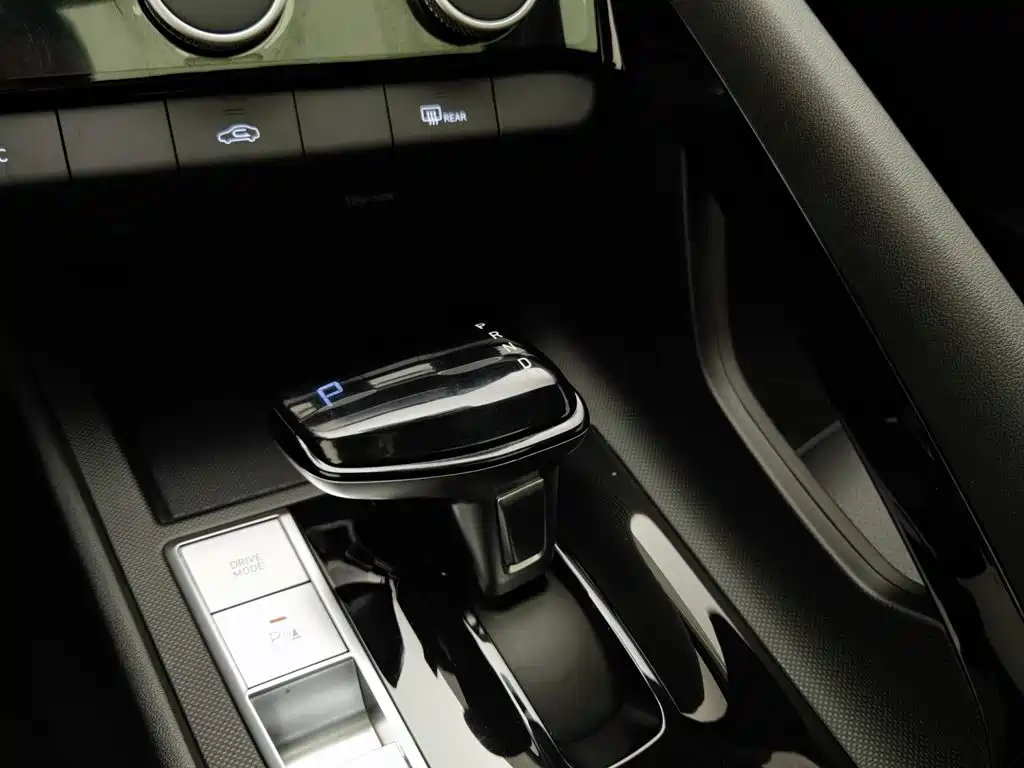 Hyundai Elantra, миниатюра 13