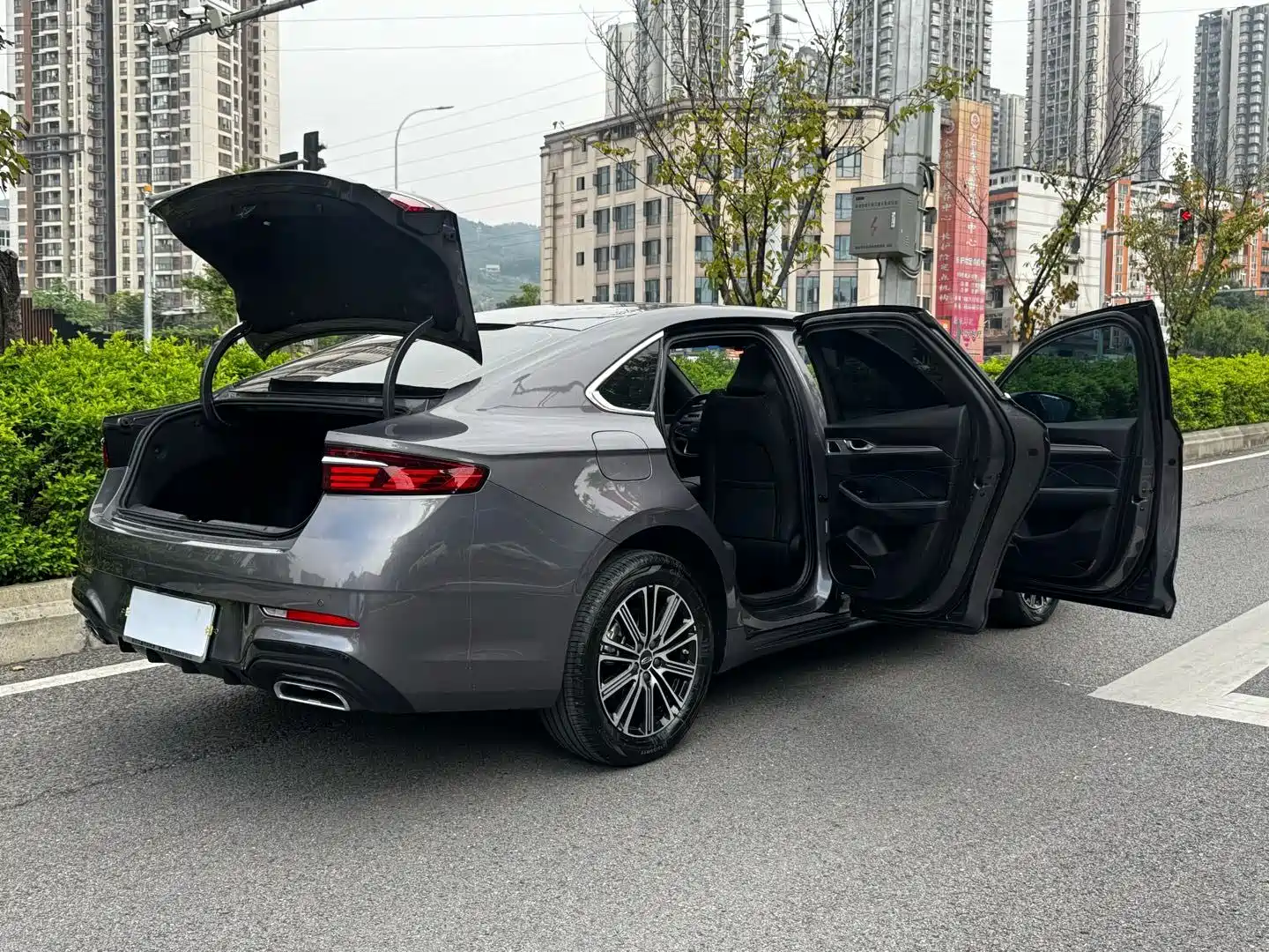 Фото 27 - Geely Preface