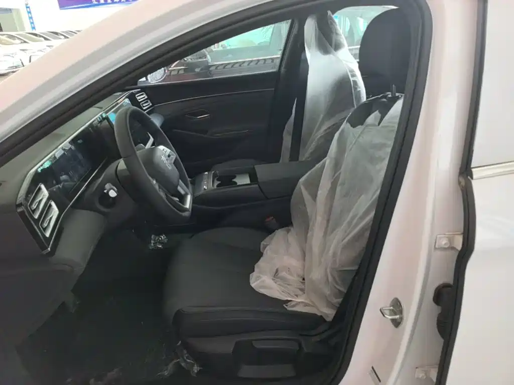 BYD Qin L 2026 2026 DM-i 128KM Progressive